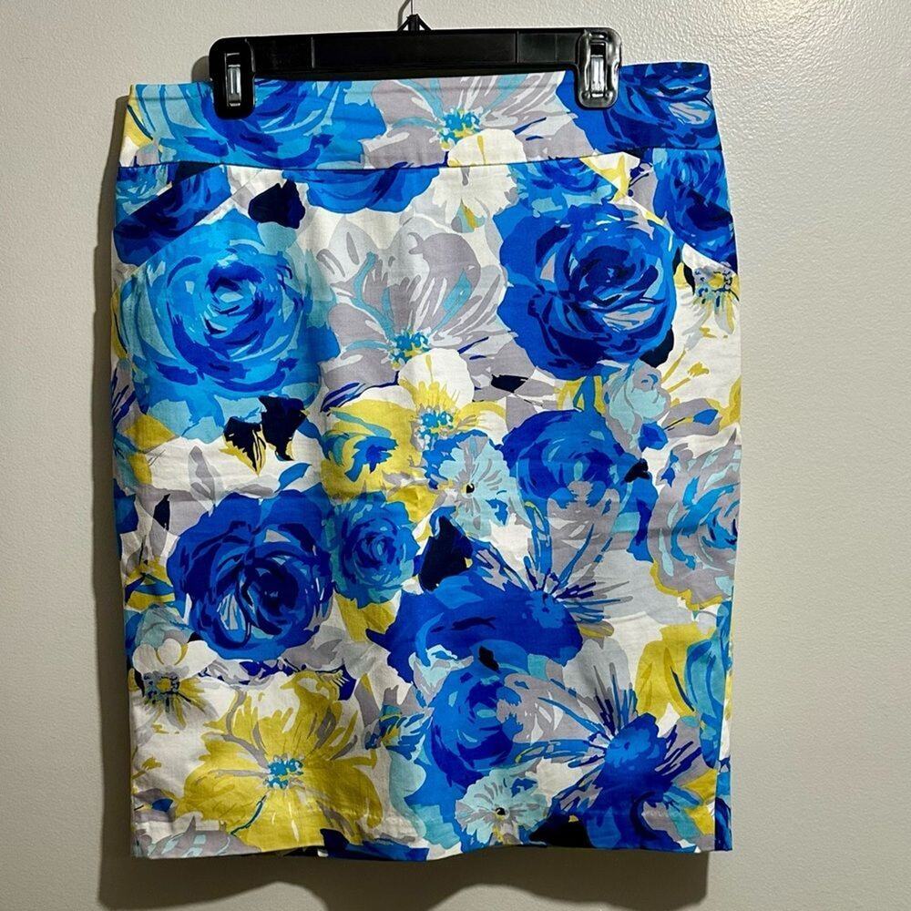 Charter Club Blue and Yellow Floral Pencil Skirt Size 12 (1044)